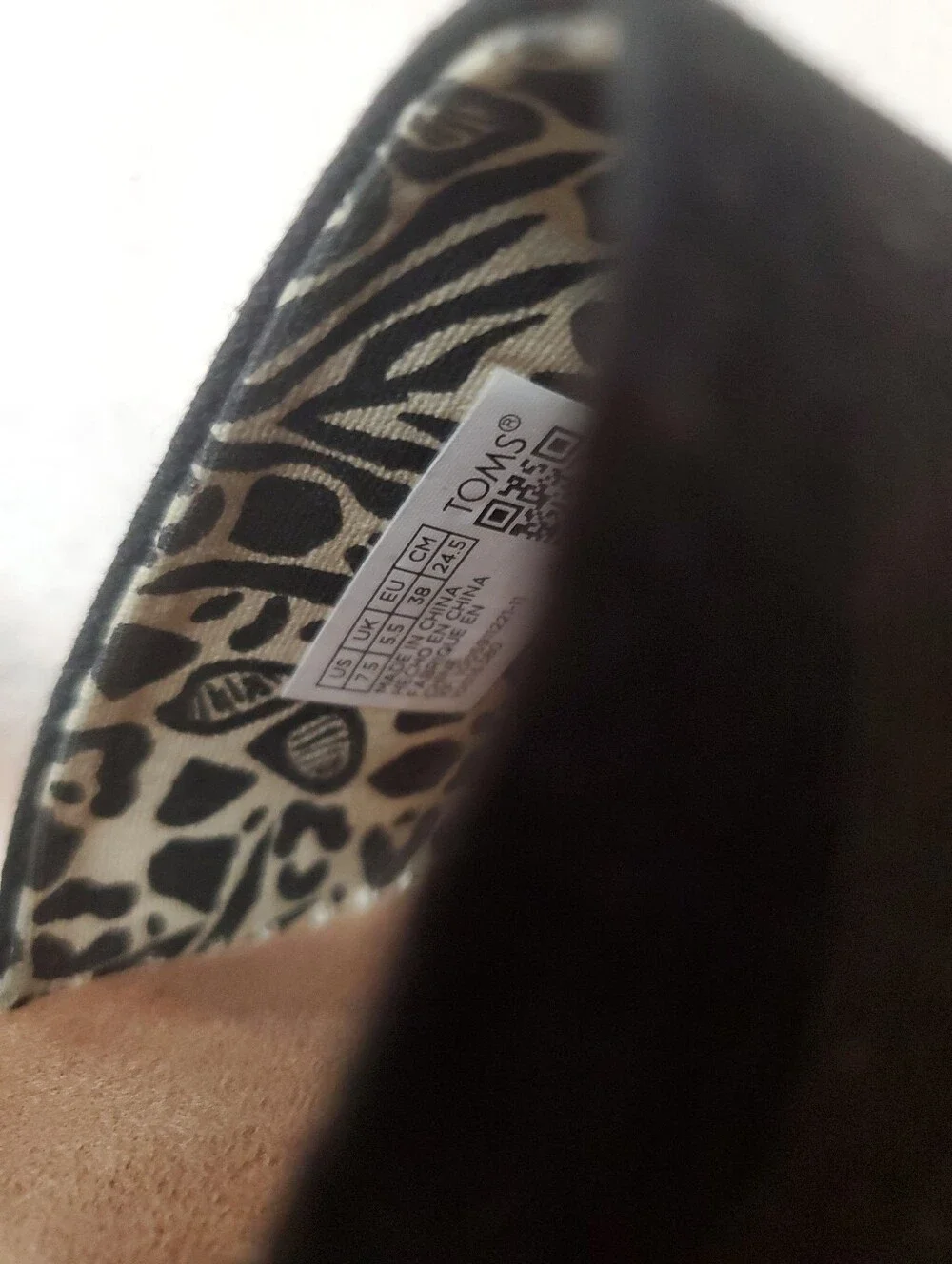 TOMS Marisol Black Canvas Espadrille Wedge Sandals Size 7.5  Comfort